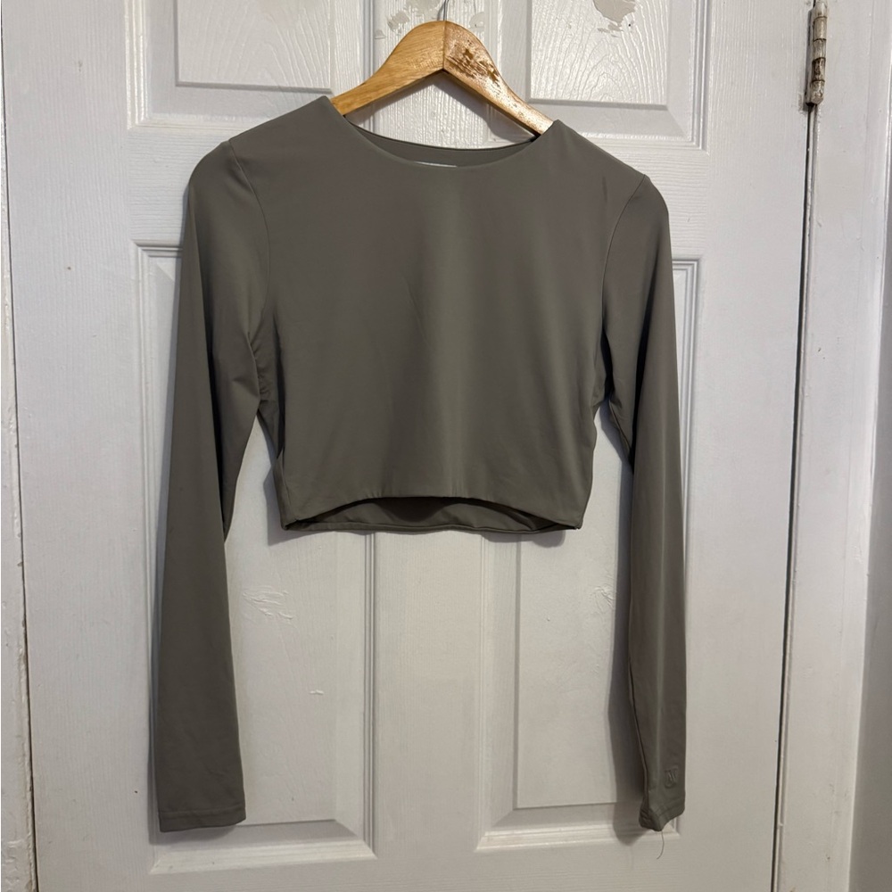Meshki Green Fitted Long Sleeve Crop Blouse